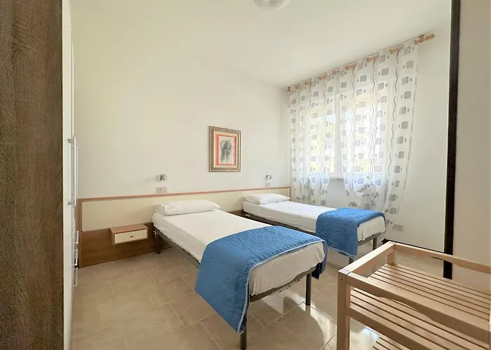 Close To Promenade بيبيوني