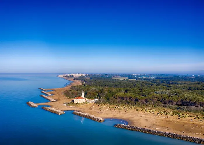 Close To Promenade Апартаменти *